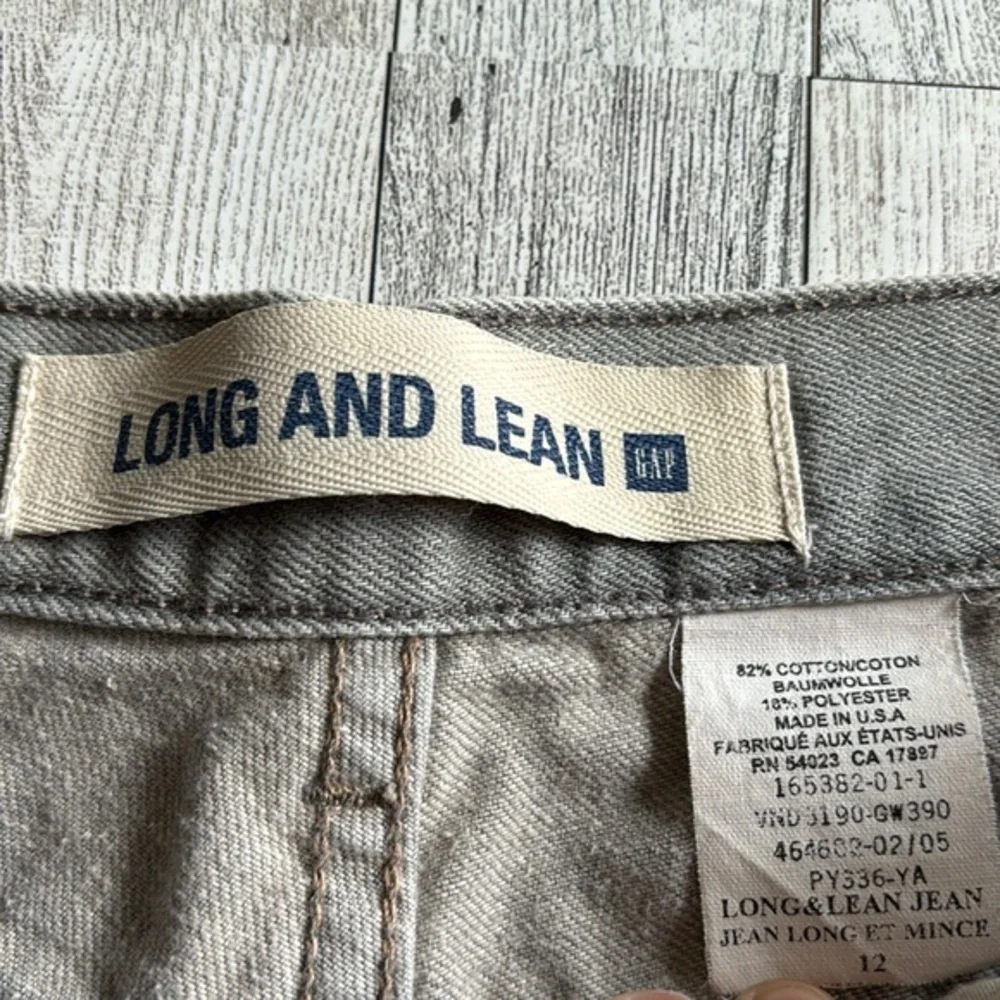 Gap Vintage Shorts Gray Denim cutoff Long Lean Jean‎ Frayed Hem sz 12 made USA